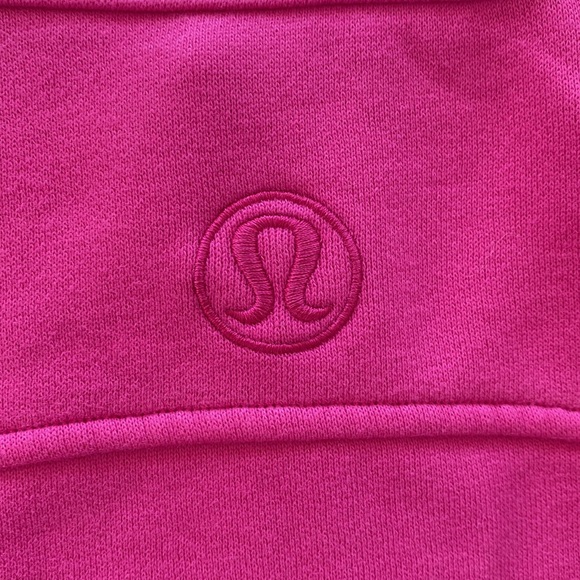 ❤️ Lululemon Scuba Oversized Funnel Neck in Sonic Pink Size XL/XXL NWT - Picture 9 of 10
